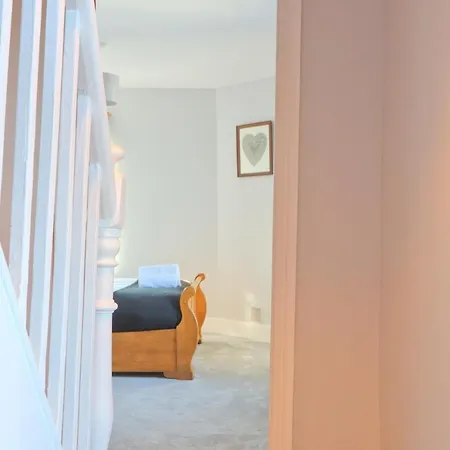 Sydenham House - Hopewell Holiday home Bristol