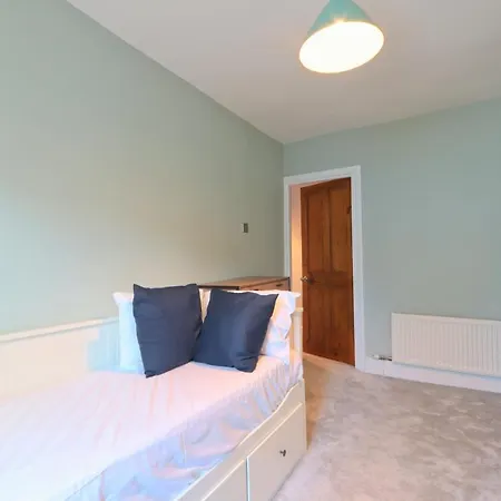 Holiday home Sydenham House - Hopewell *
